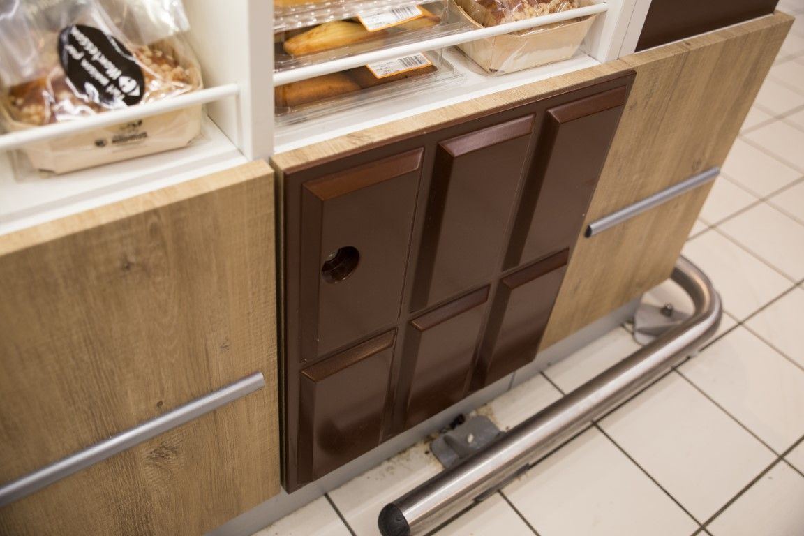 Carrefour shop